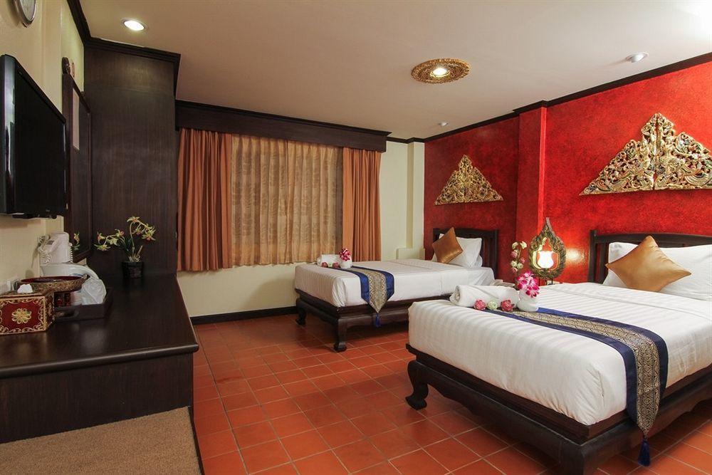 Pl Guesthouse Patong 外观 照片