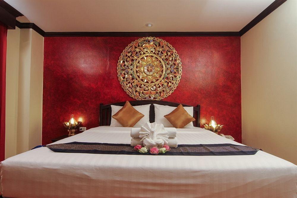 Pl Guesthouse Patong 外观 照片
