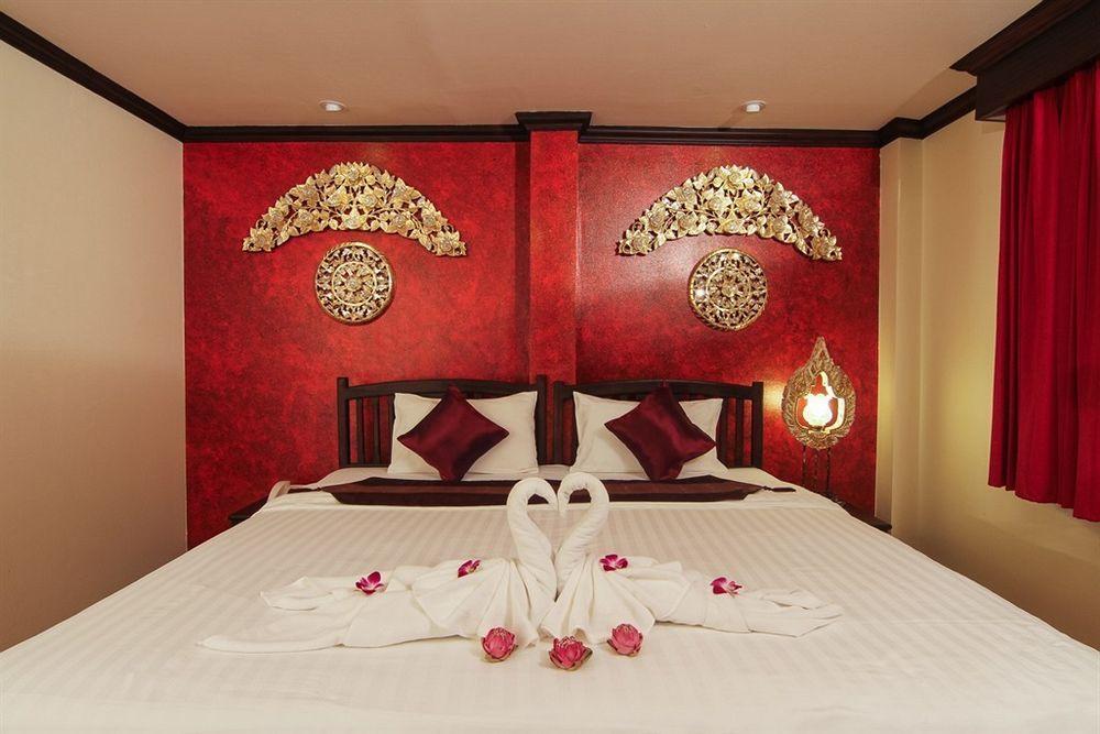 Pl Guesthouse Patong 外观 照片