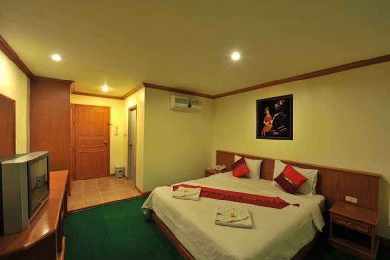 Pl Guesthouse Patong 外观 照片