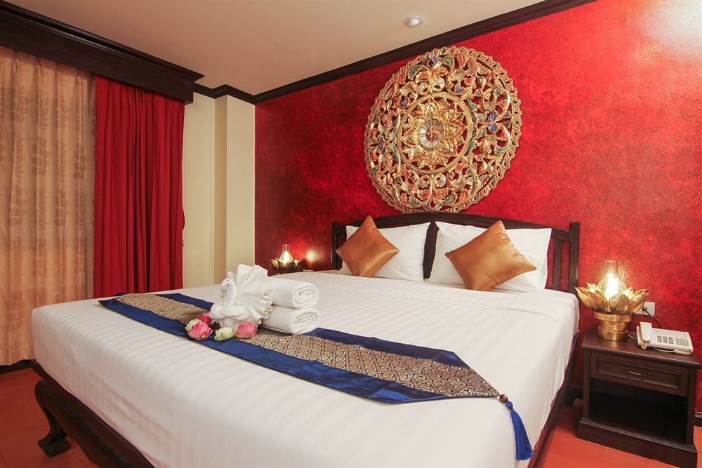 Pl Guesthouse Patong 外观 照片