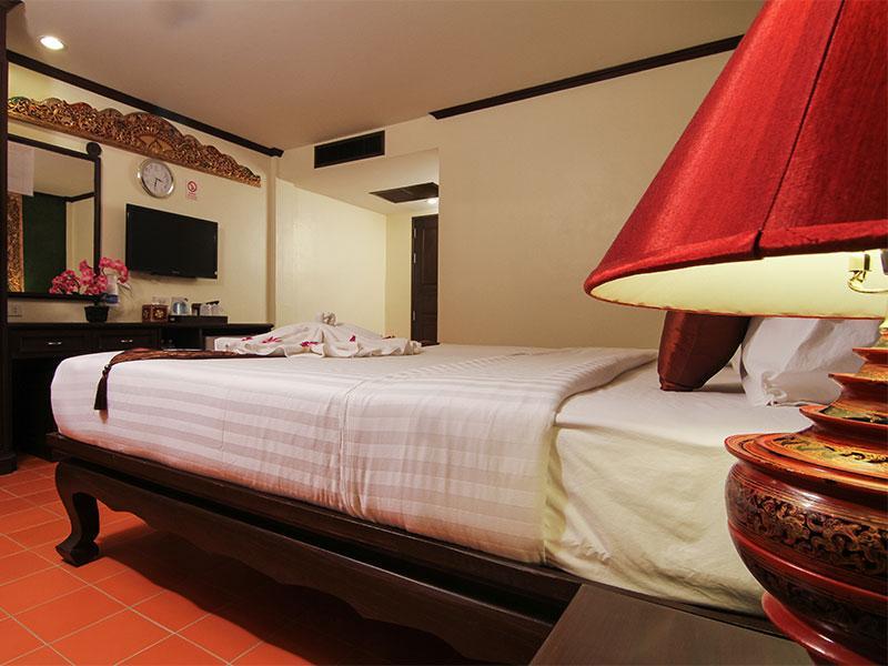 Pl Guesthouse Patong 外观 照片