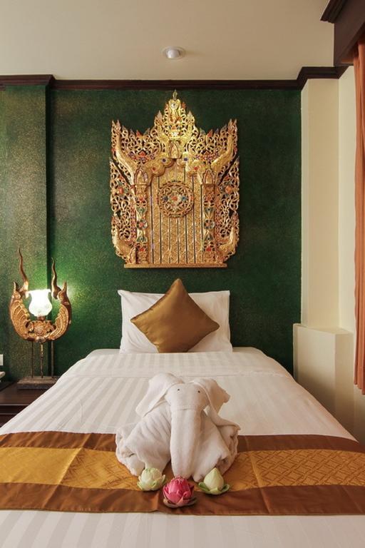 Pl Guesthouse Patong 外观 照片